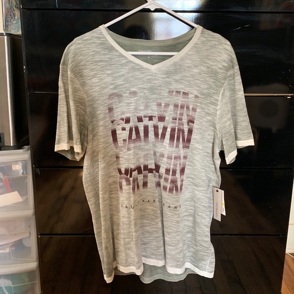 Calvin Klein Other - Calvin Klein V-Neck